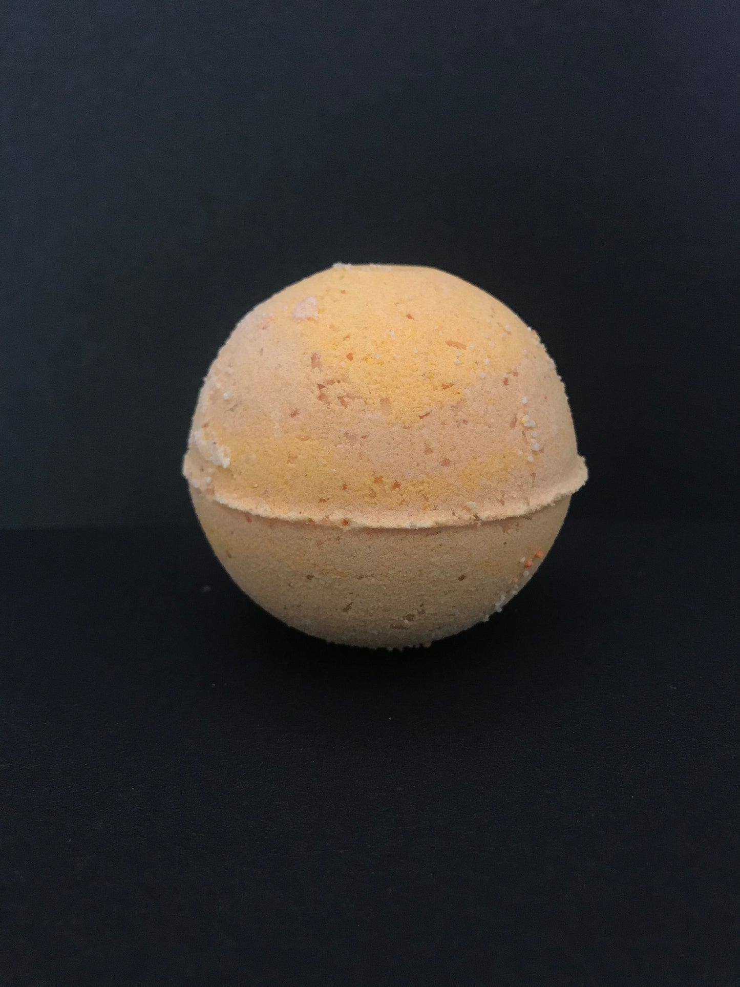 Mandarin and Cinnamon Bath Bomb