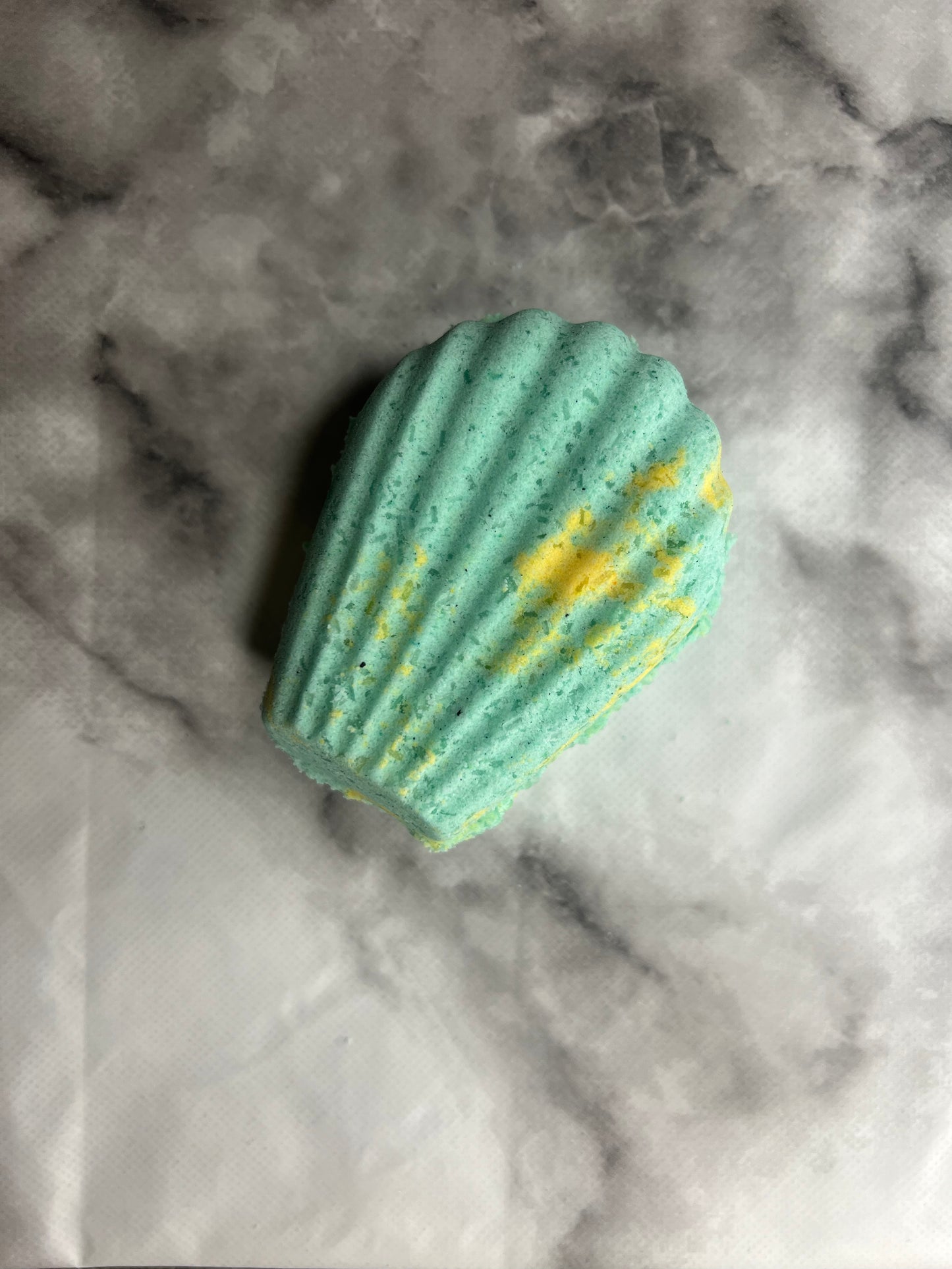 Mystery Crystal Bath Bomb